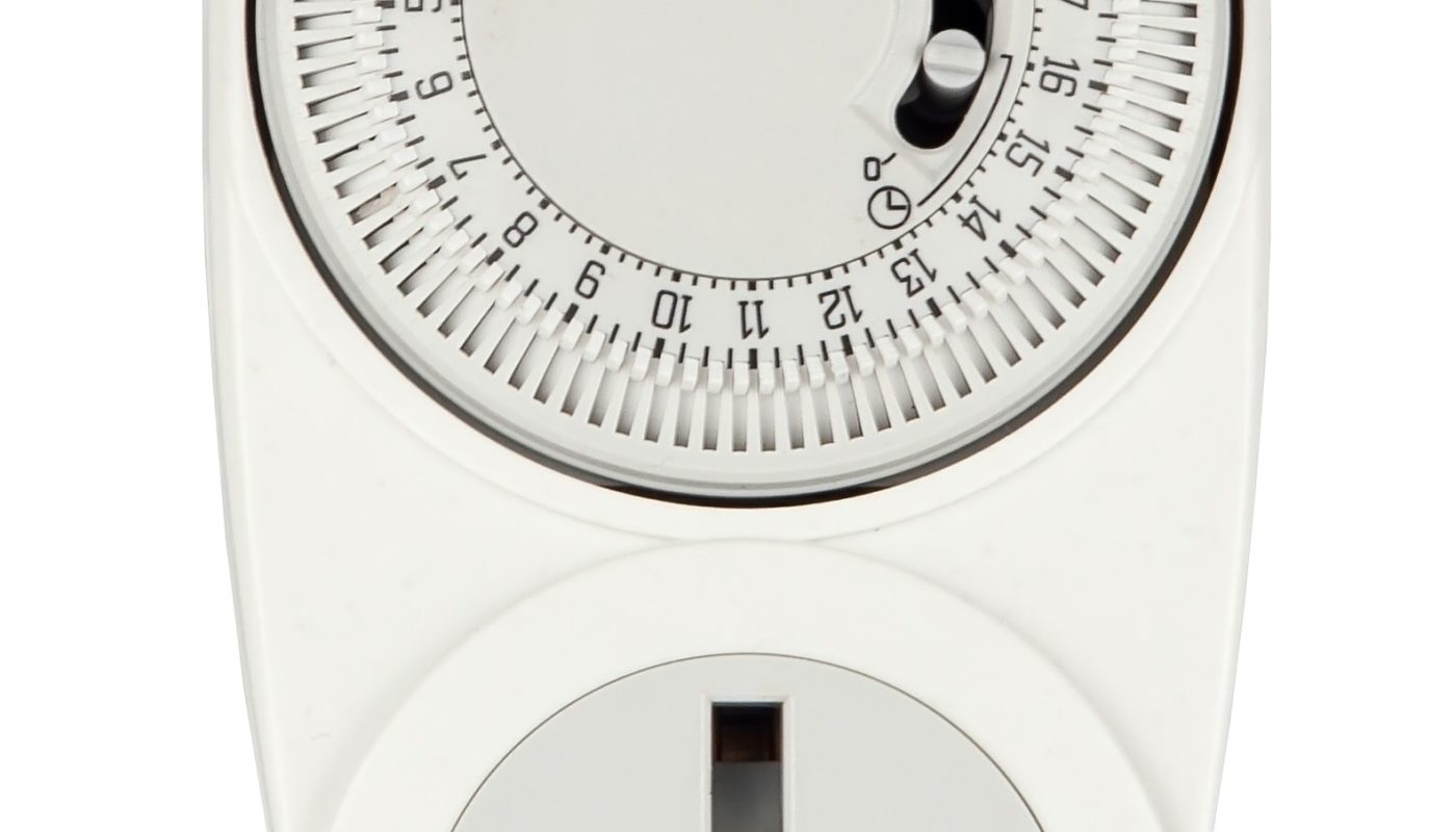 OP-TIP1000 Plug-In Timer